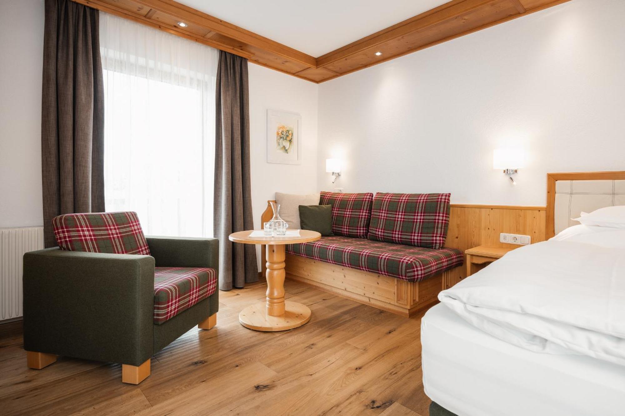 Jochum Hotel Garni Fiss Quarto foto