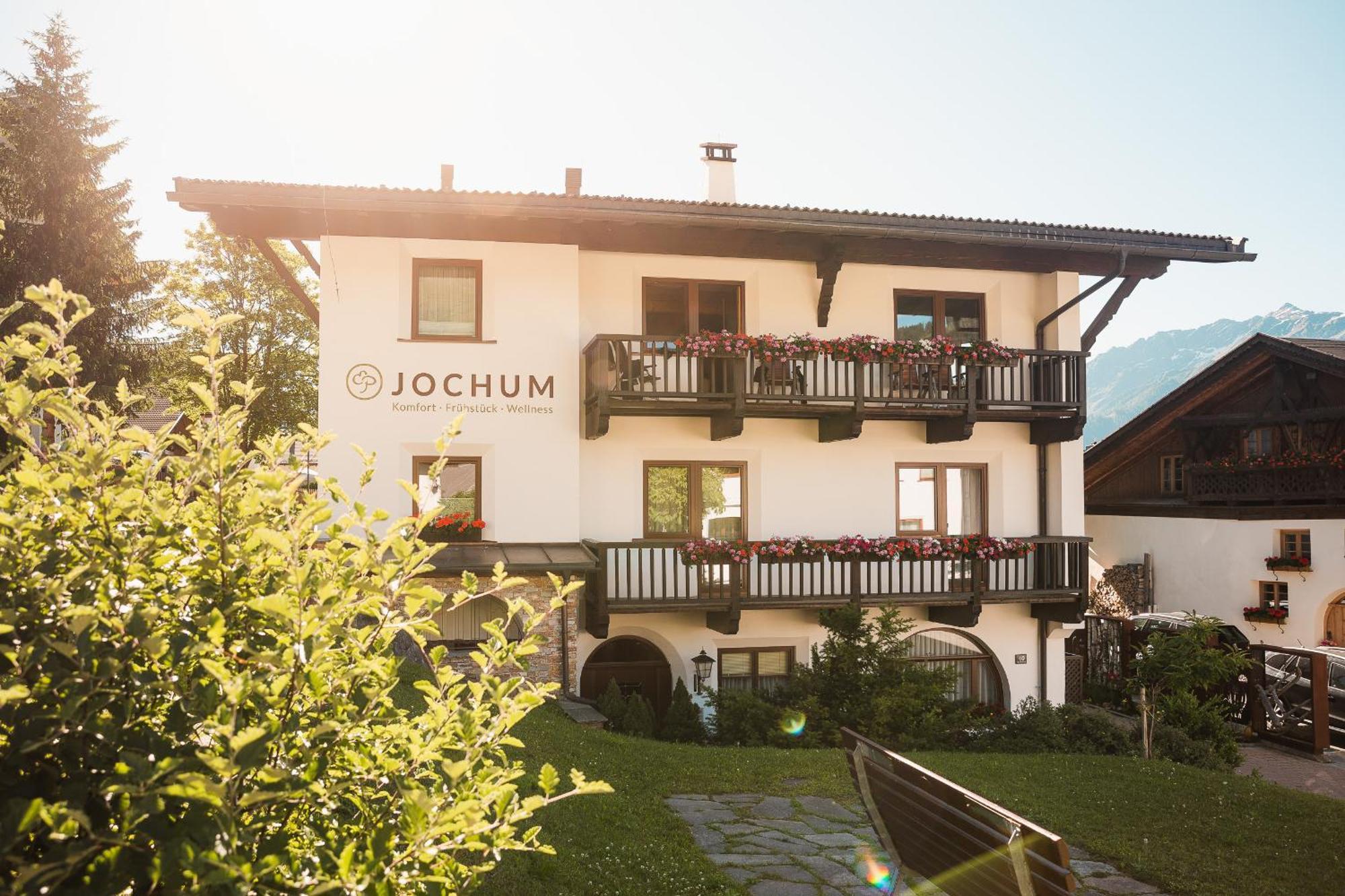 Jochum Hotel Garni Fiss Exterior foto